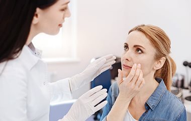 Acne and depression: consult your doctor